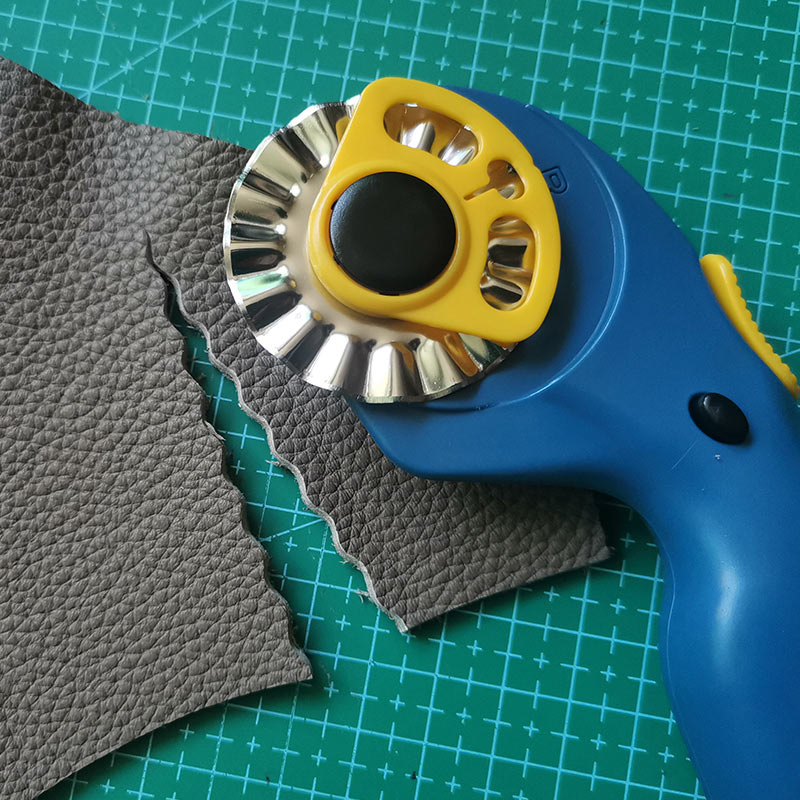 로터리 커터 패치 워크 Leathercraft 롤러 도 - Leatherwork Accessories 리뷰 및 가격